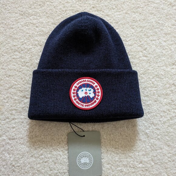 Canada Goose Arctic Toque - Merino Wool - Beanie, Navy Heather - Picture 1 of 8